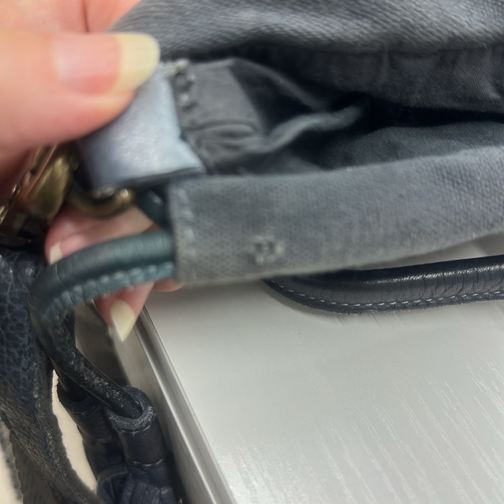 Hudson and Kings Stuyvesant Medium Bucket Bag in Persian Blue EUC - Picture 16 of 16